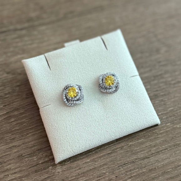 Jewelry - Elegant Silver and Yellow Stud Earrings Cubic Zirconia